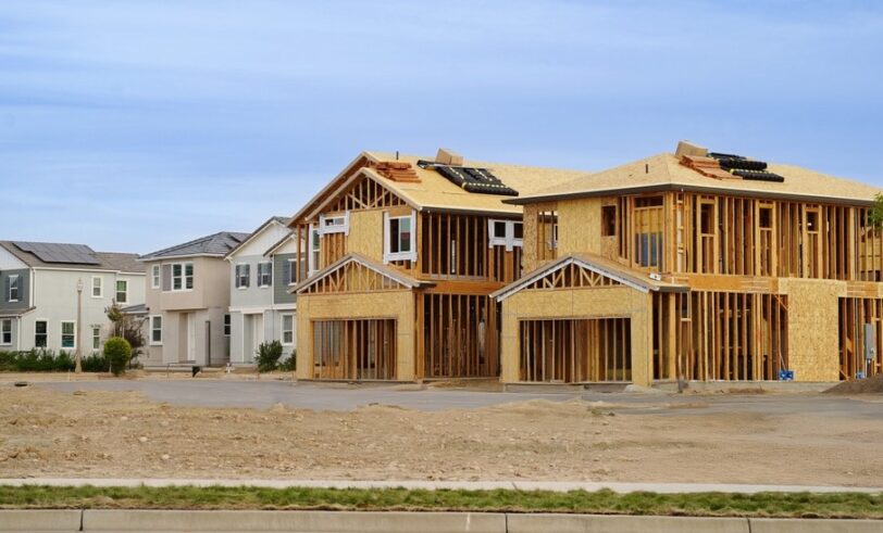 Housing construction, Belton, housing regulation